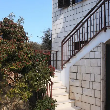 Apartment With Parking Space - 7541