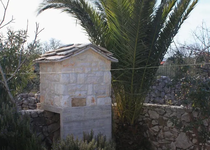 With Parking Space - 7541 Daire Rogoznica (Sibenik-Knin)